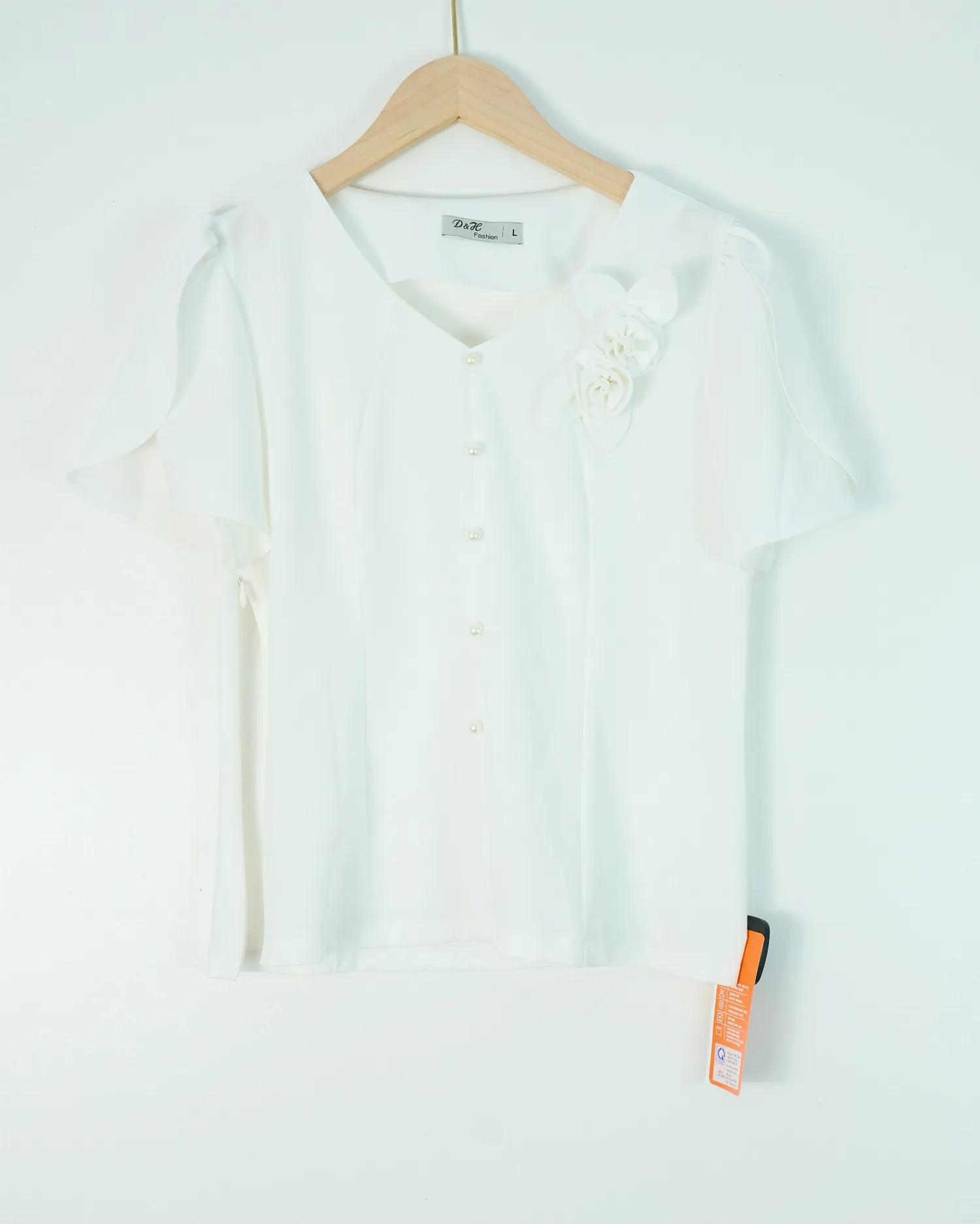 https://sieuthithanhdo.vn/images/products/thoi_trang/anhthoitranggoss/2026/nam2026online/thang4/15-4/P286564/original/P286564_1.webp