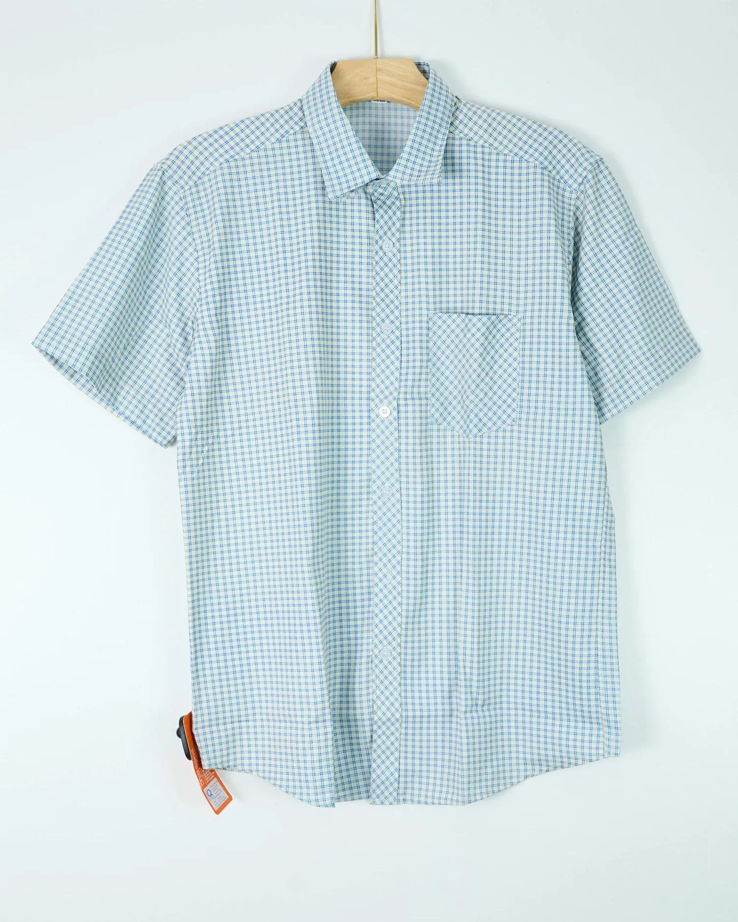 Áo sơ mi cộc 2605 xanh  size L . AL19