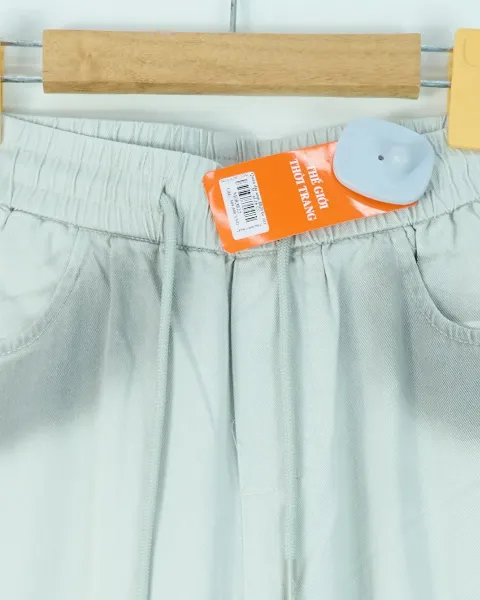 Quần dài nam 8820 be size 31 . AL16 CC