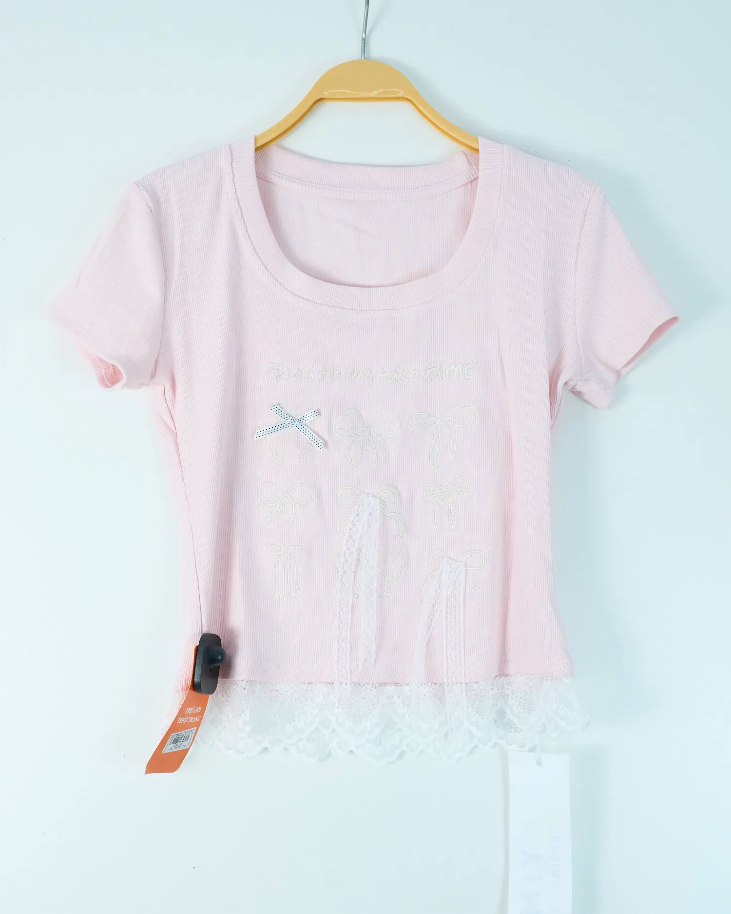 Áo phông nữ cổ tròn croptop tăm 8836 ghi H25.2026.1