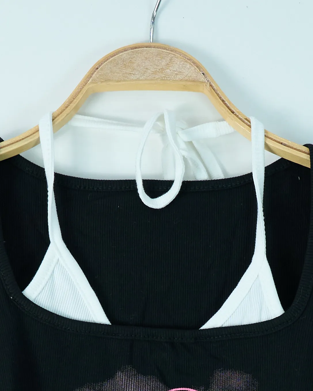 Áo phông nữ cổ tròn croptop tăm 8102 đen H14.2026.1