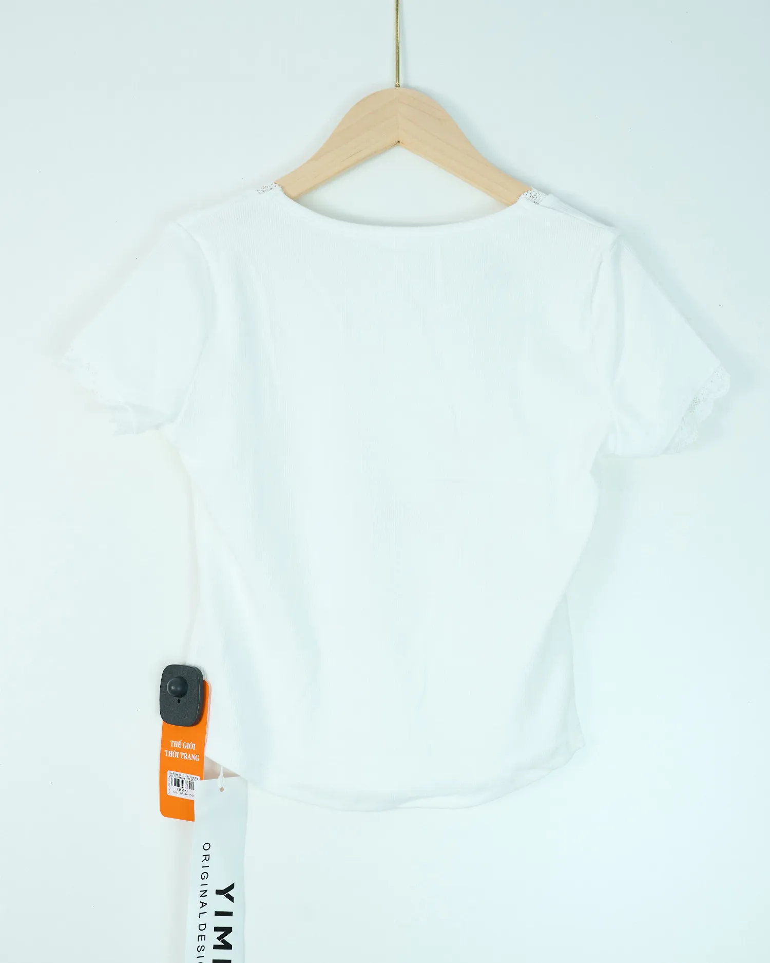 Áo phông nữ cổ tròn croptop tăm 3318 vàng H25.2026.1