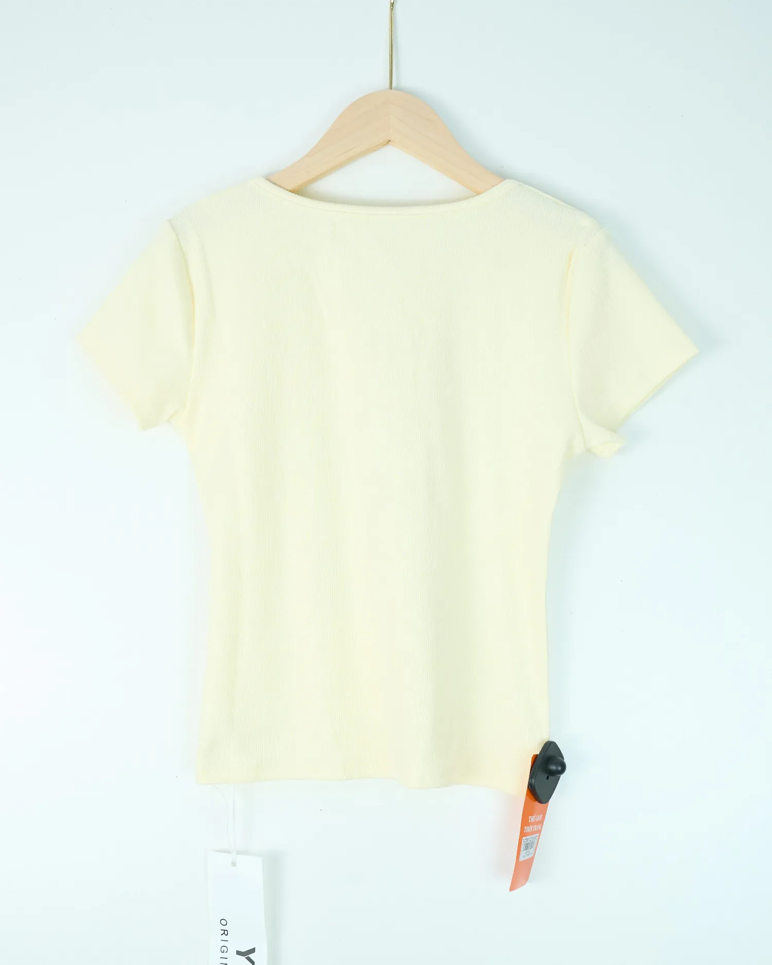 Áo phông nữ cổ tròn croptop tăm 8811 hồng H25.2026.1