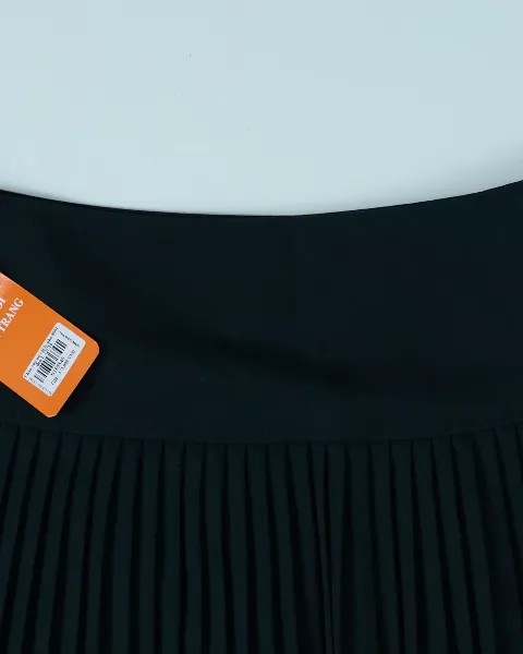 Chân váy nữ vải ly nhỏ 8801 Trắng XL  QC16