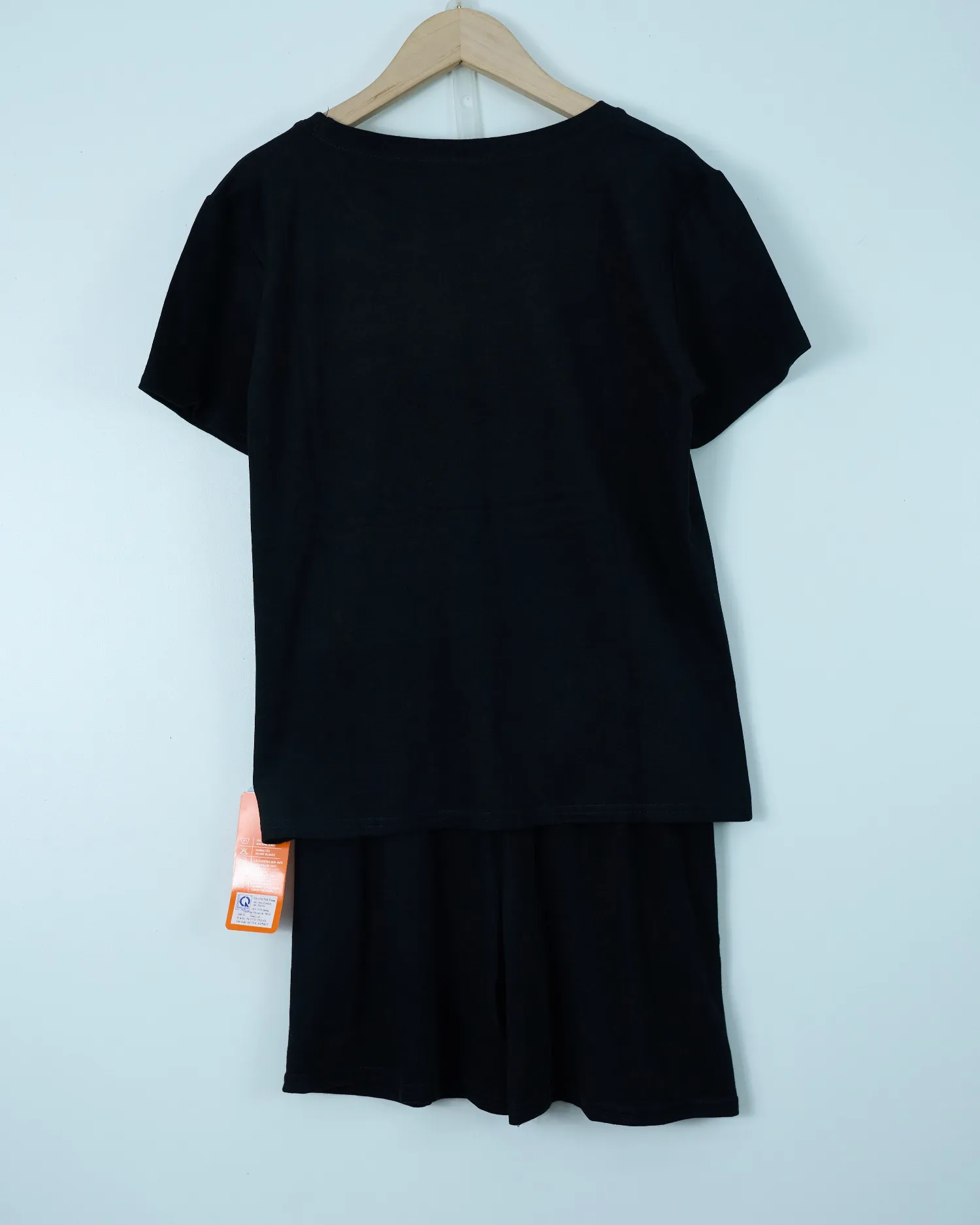 https://sieuthithanhdo.vn/images/products/thoi_trang/anhthoitranggoss/2026/nam2026online/thang5/13-5/Q072189/original/Q072189_3.webp