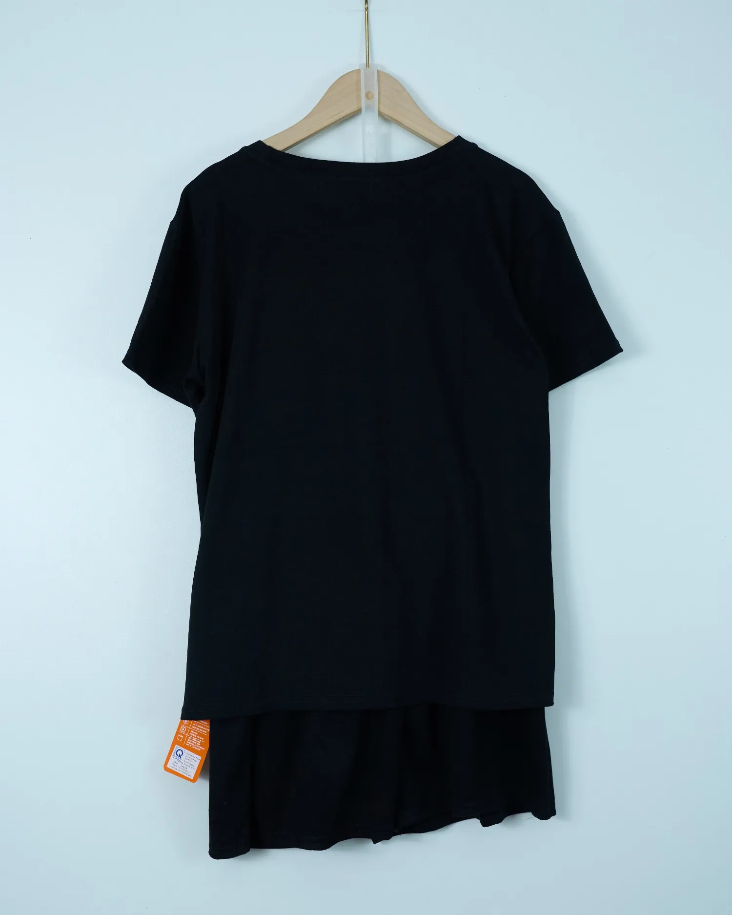 https://sieuthithanhdo.vn/images/products/thoi_trang/anhthoitranggoss/2026/nam2026online/thang5/13-5/Q072288/original/Q072288_3.webp