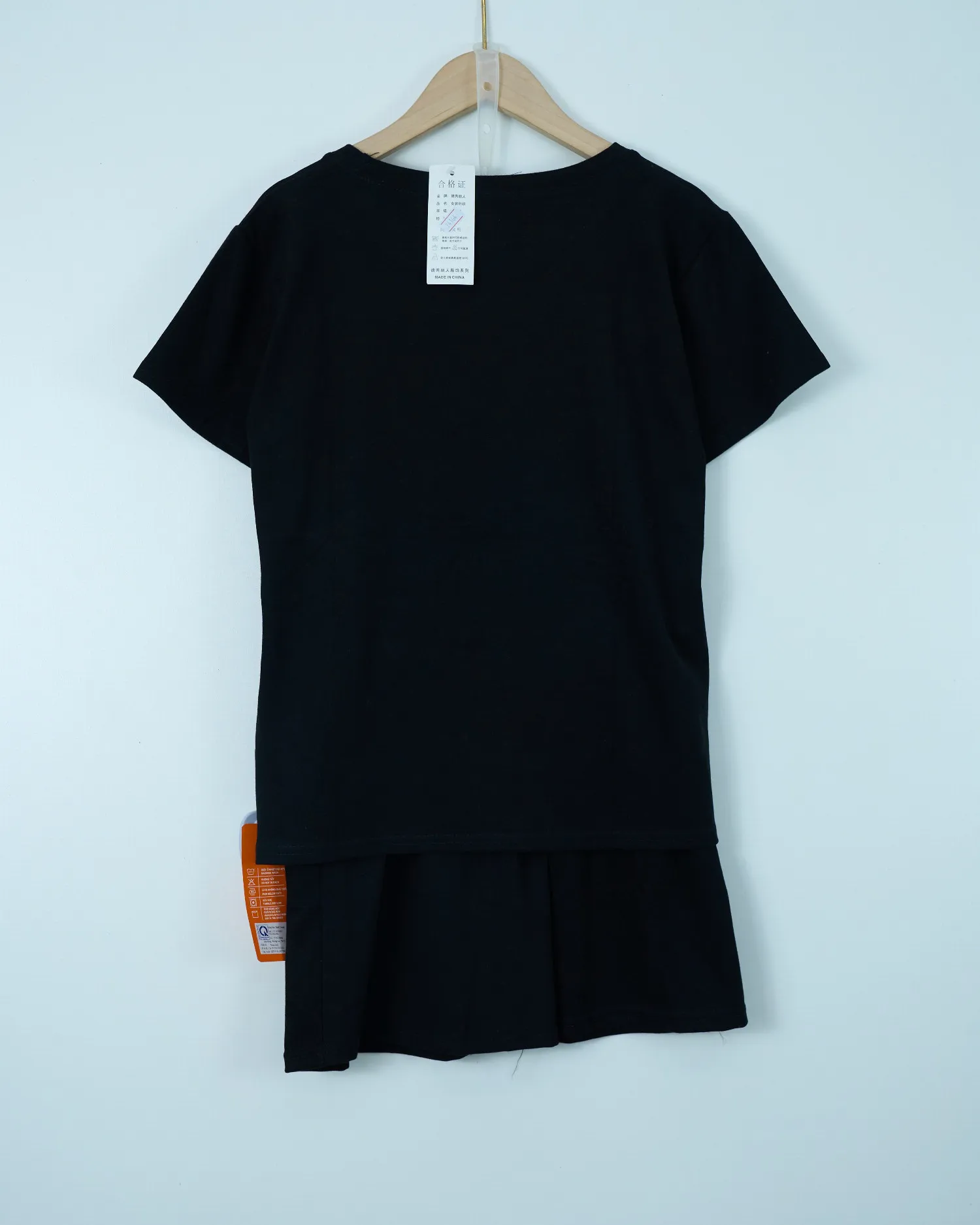 https://sieuthithanhdo.vn/images/products/thoi_trang/anhthoitranggoss/2026/nam2026online/thang5/13-5/Q072311/original/Q072311_3.webp