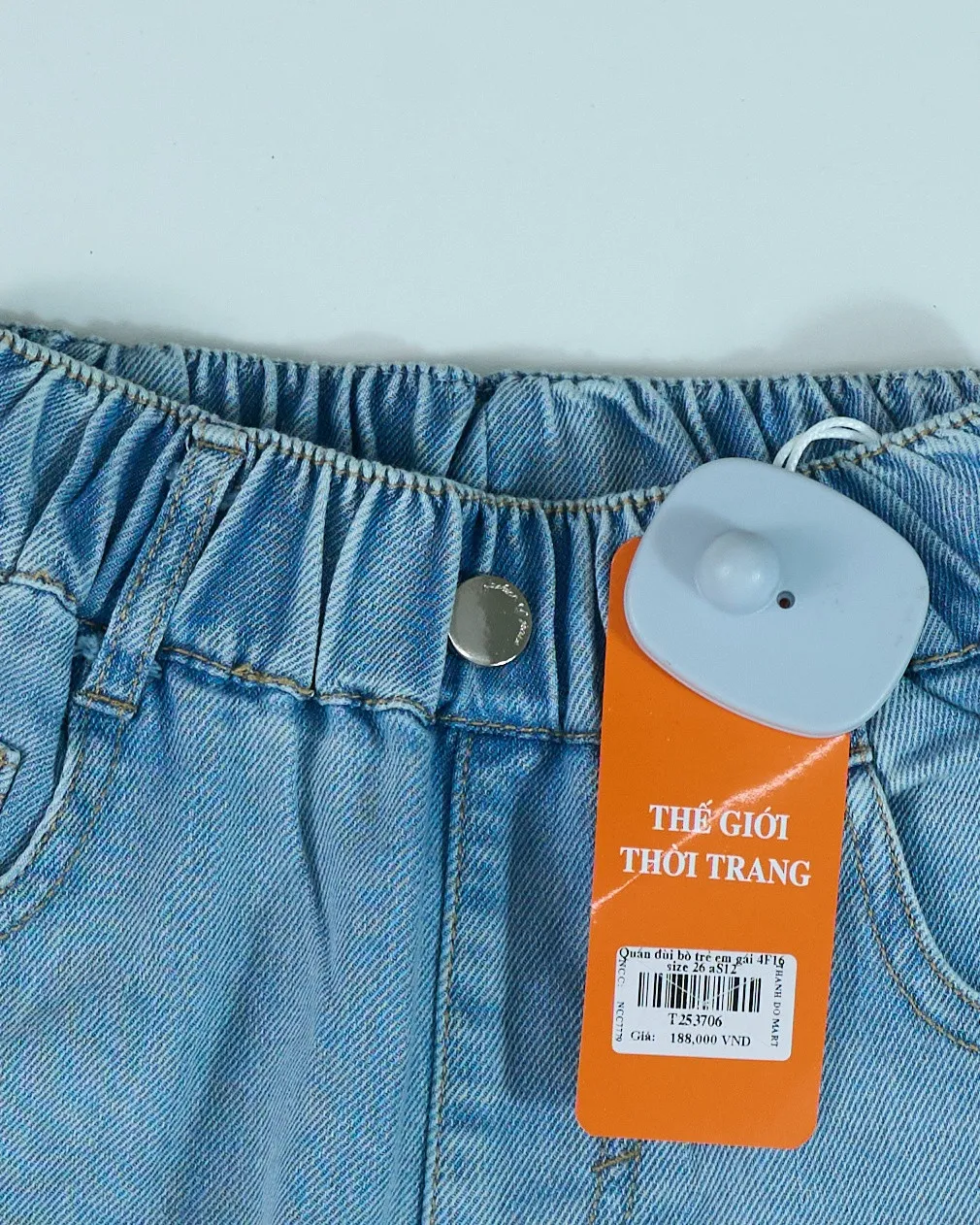 https://sieuthithanhdo.vn/images/products/thoi_trang/anhthoitranggoss/2026/nam2026online/thang5/5-5/T253706/original/T253706_2.webp