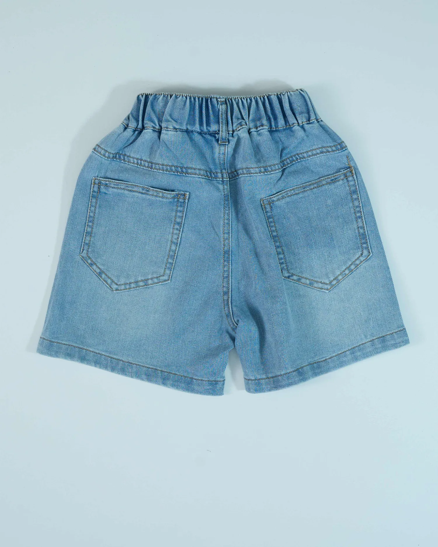 https://sieuthithanhdo.vn/images/products/thoi_trang/anhthoitranggoss/2026/nam2026online/thang5/5-5/T253706/original/T253706_3.webp