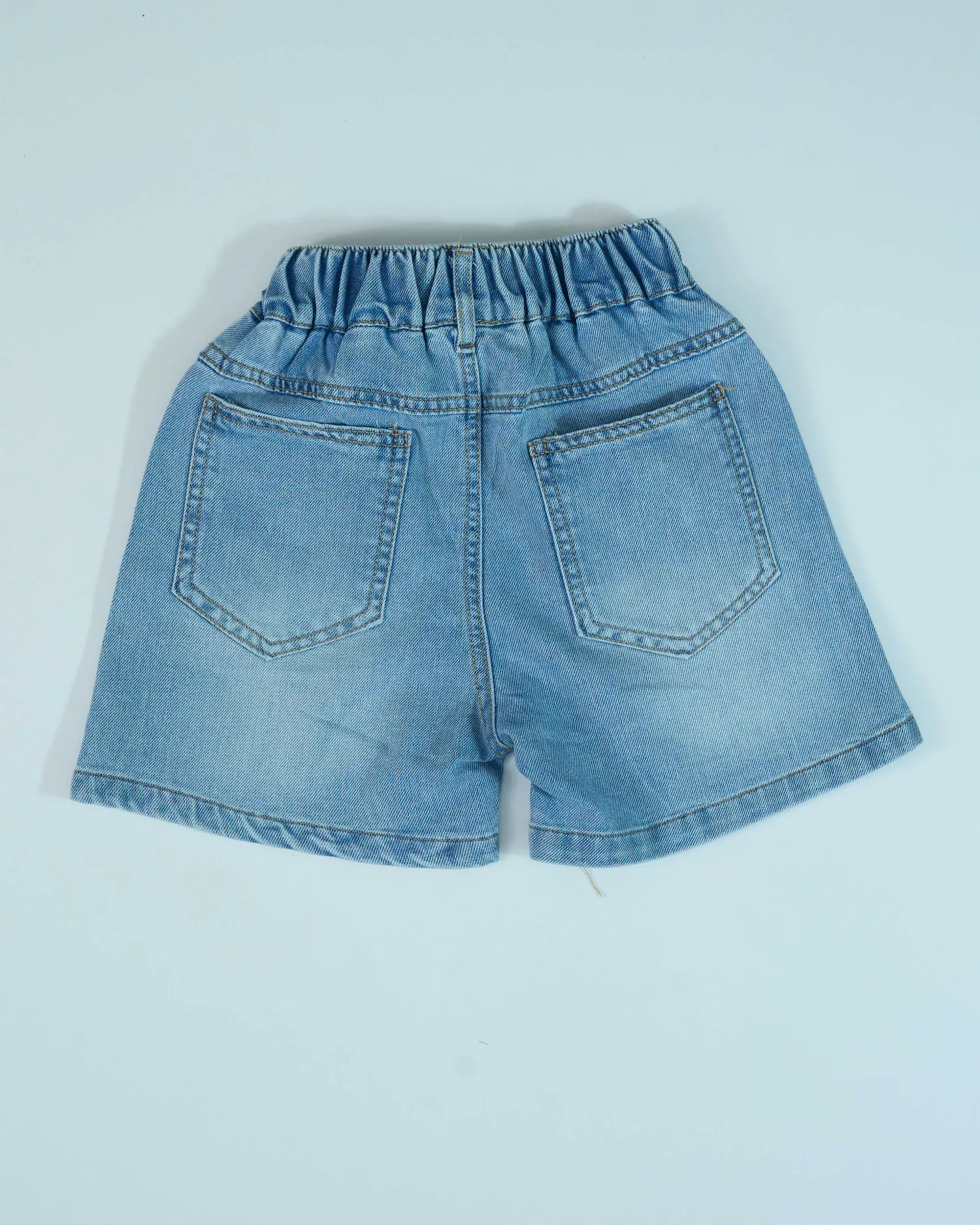 https://sieuthithanhdo.vn/images/products/thoi_trang/anhthoitranggoss/2026/nam2026online/thang5/5-5/T253718/original/T253718_3.webp