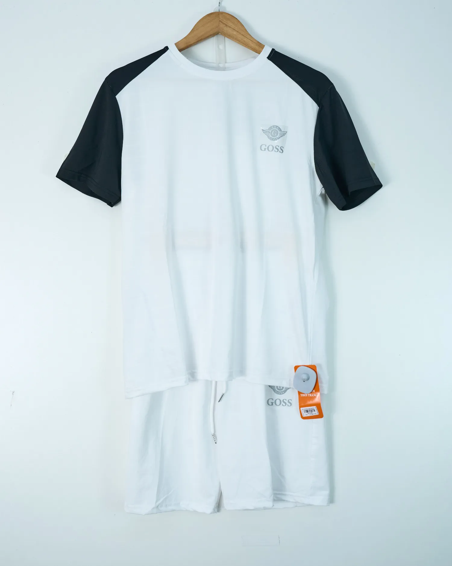 https://sieuthithanhdo.vn/images/products/thoi_trang/anhthoitranggoss/2026/nam2026online/thang5/7-5/Q047956/original/Q047956_4.webp
