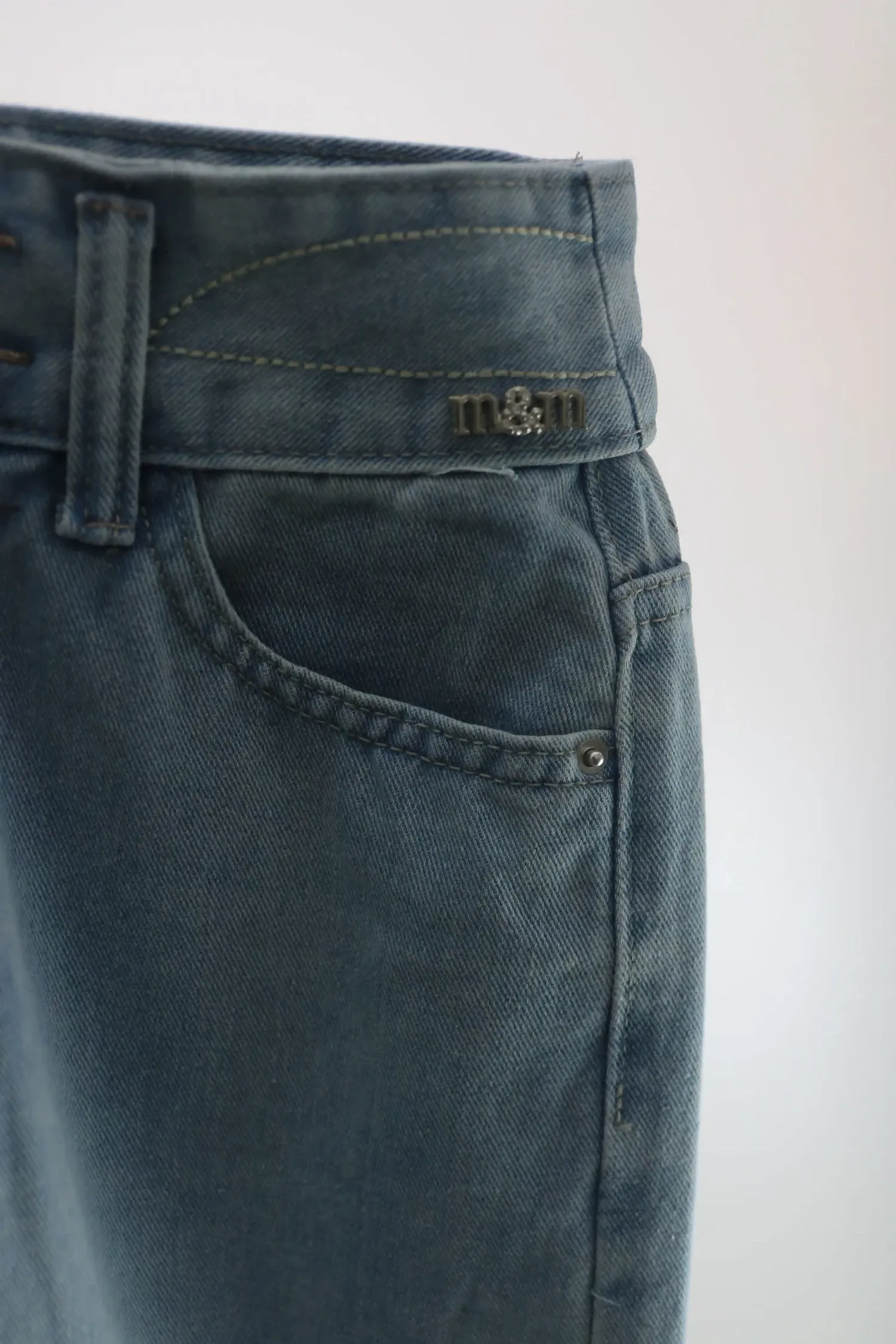 Quần Jeans nữ xuông KG 8506 Bạc XL  AS11