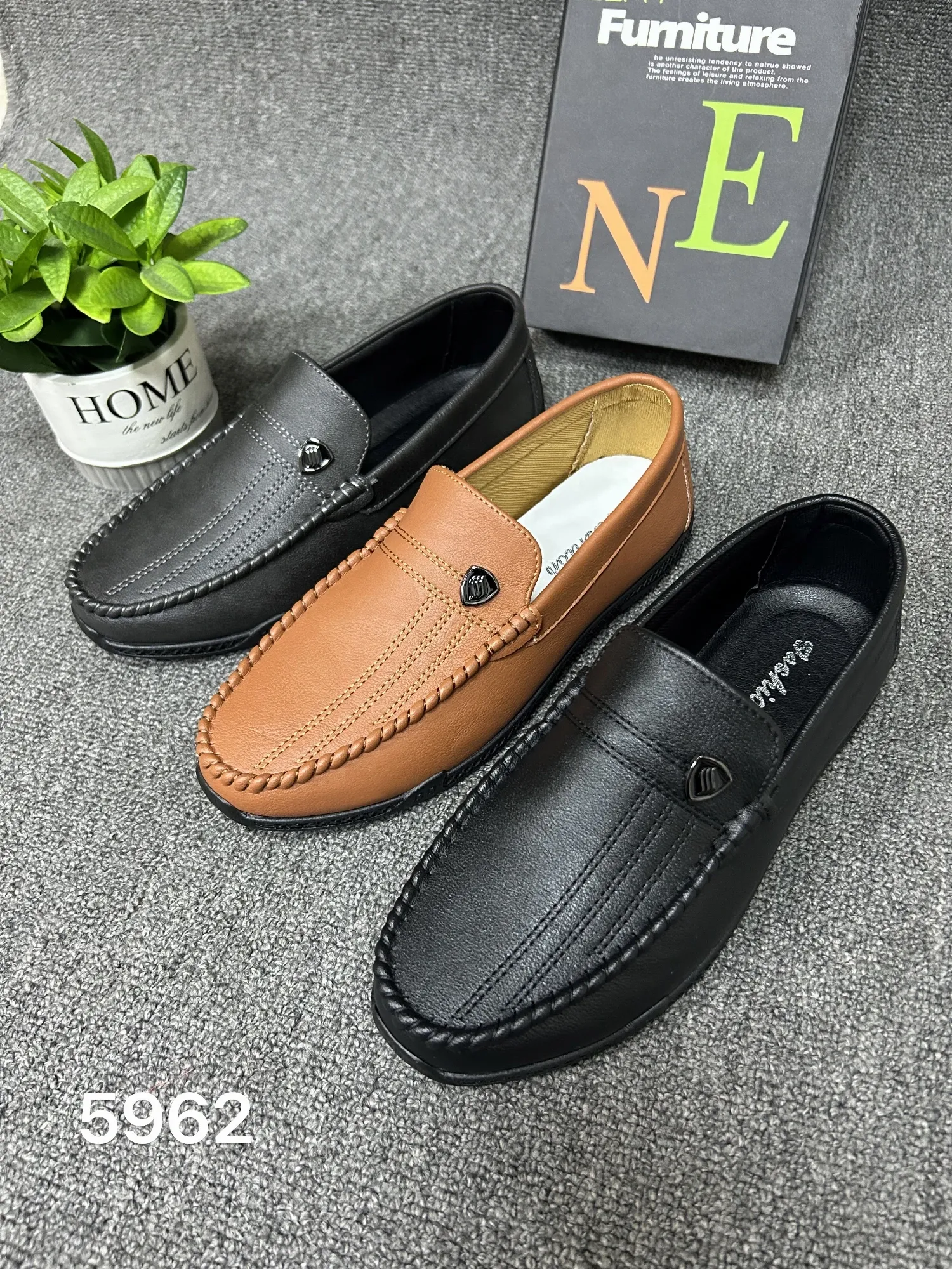 Giầy da nam 5962 mk đen H19 T8 size43