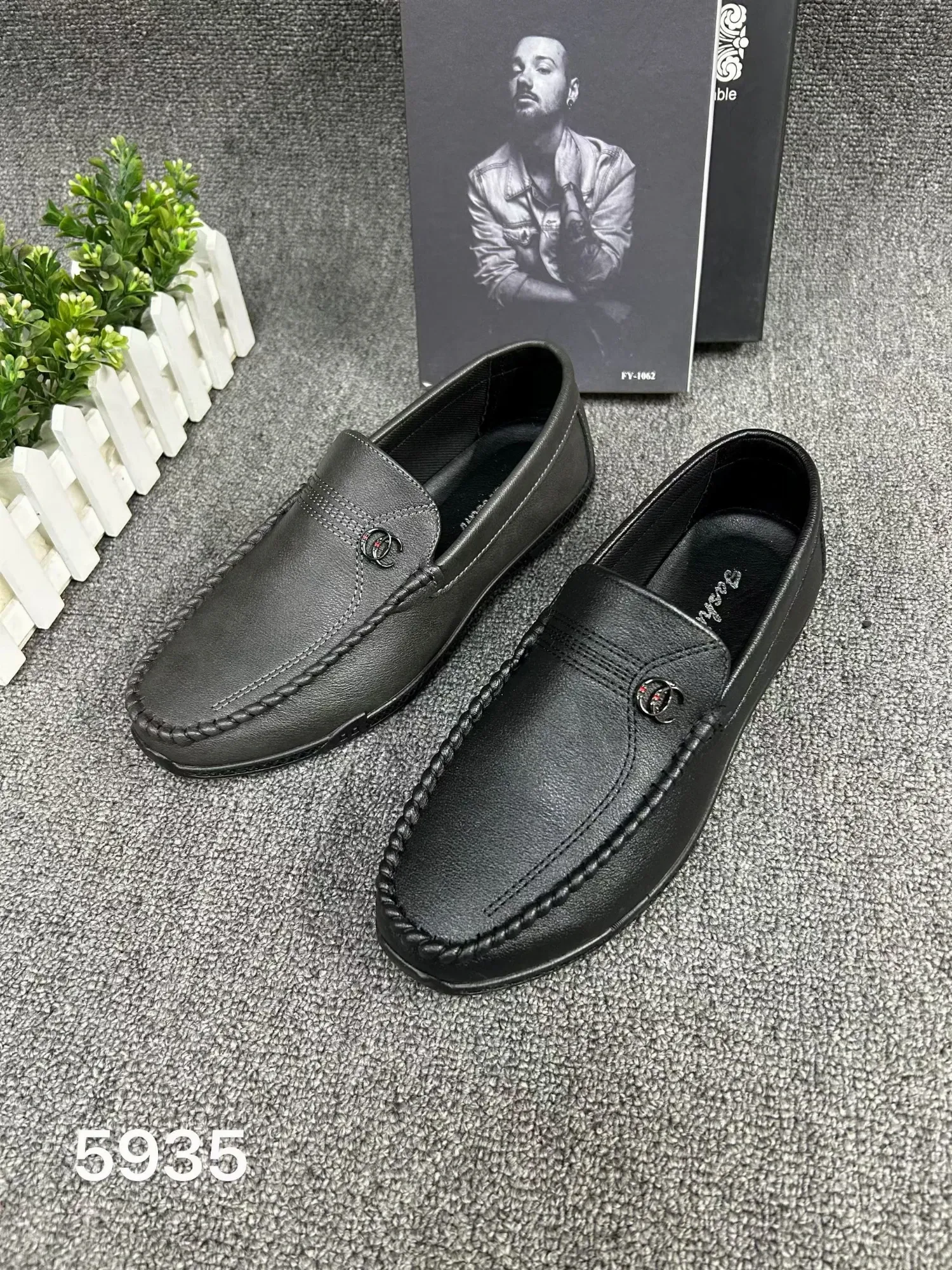 Giầy da nam 5935 mk đen H19 T8 size43