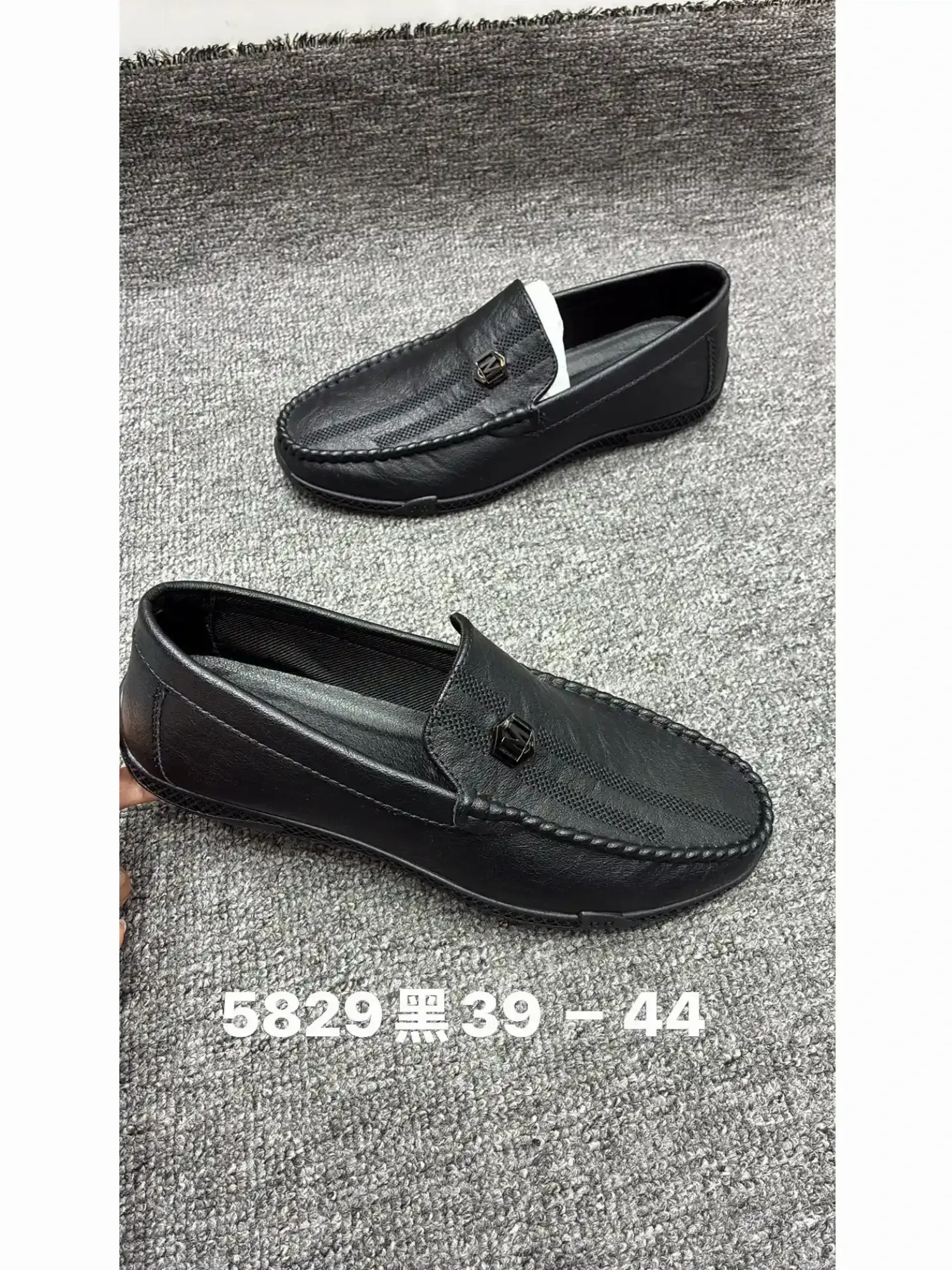 Giầy da nam 5829 mk đen H19 T8 size43