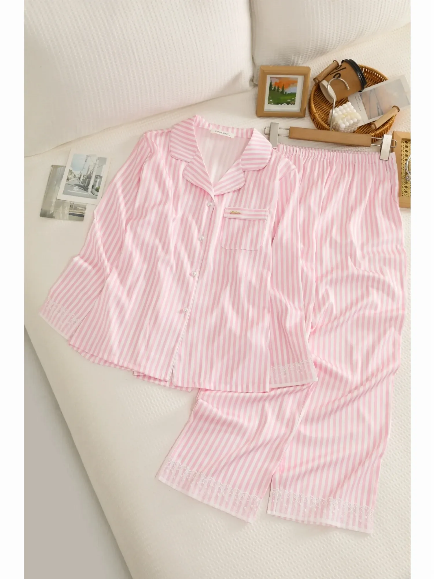 https://sieuthithanhdo.vn/images/products/thoi_trang/anhthoitranggoss/thu%20đông/C%20Trang%20quần/18%20(%205%20mã%20chưa%20có%20ảnh%20)/Q074079/original/Q074079_5.webp