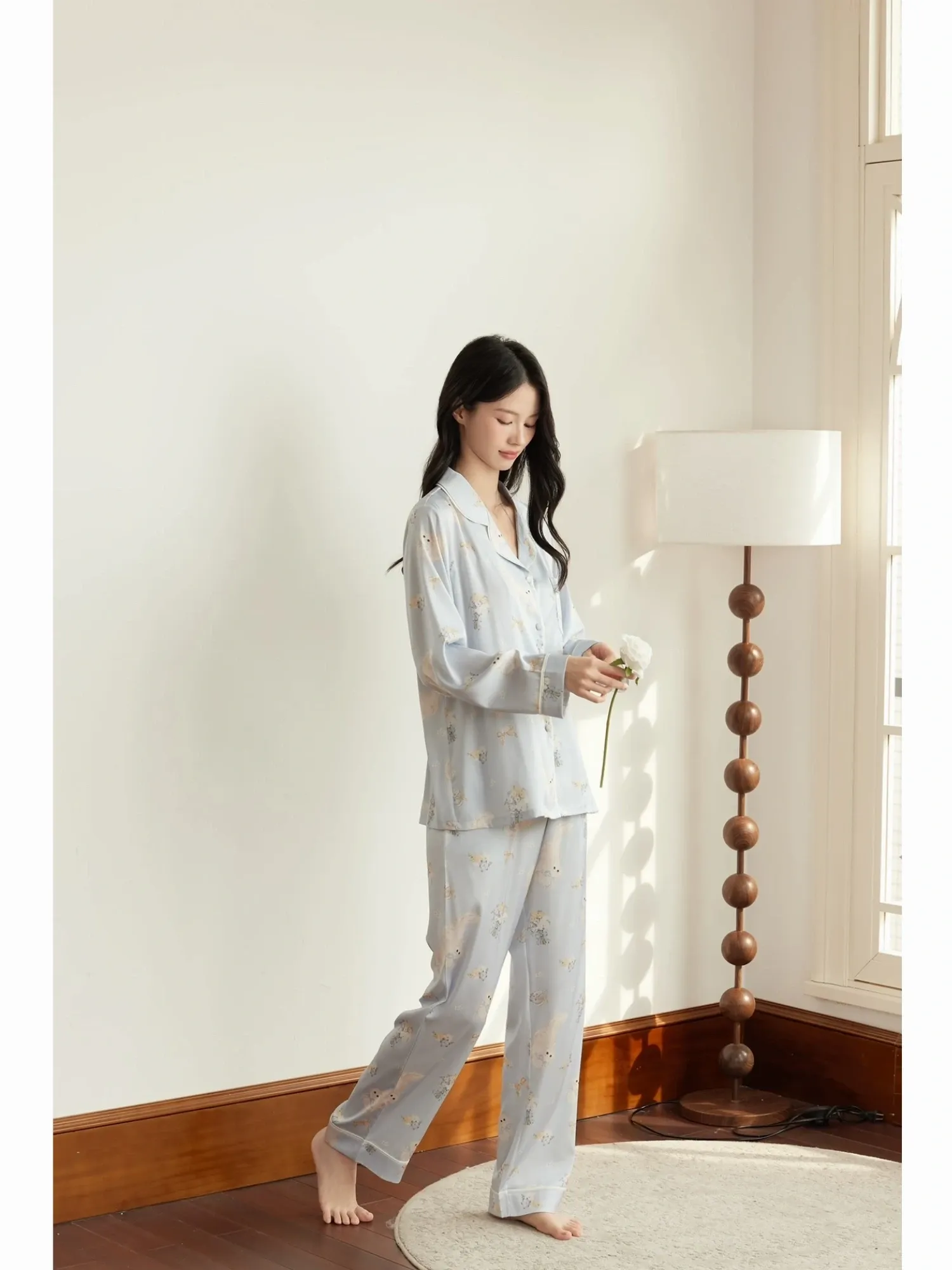 https://sieuthithanhdo.vn/images/products/thoi_trang/anhthoitranggoss/thu%20đông/C%20Trang%20quần/18%20(%205%20mã%20chưa%20có%20ảnh%20)/Q074091/original/Q074091_13.webp