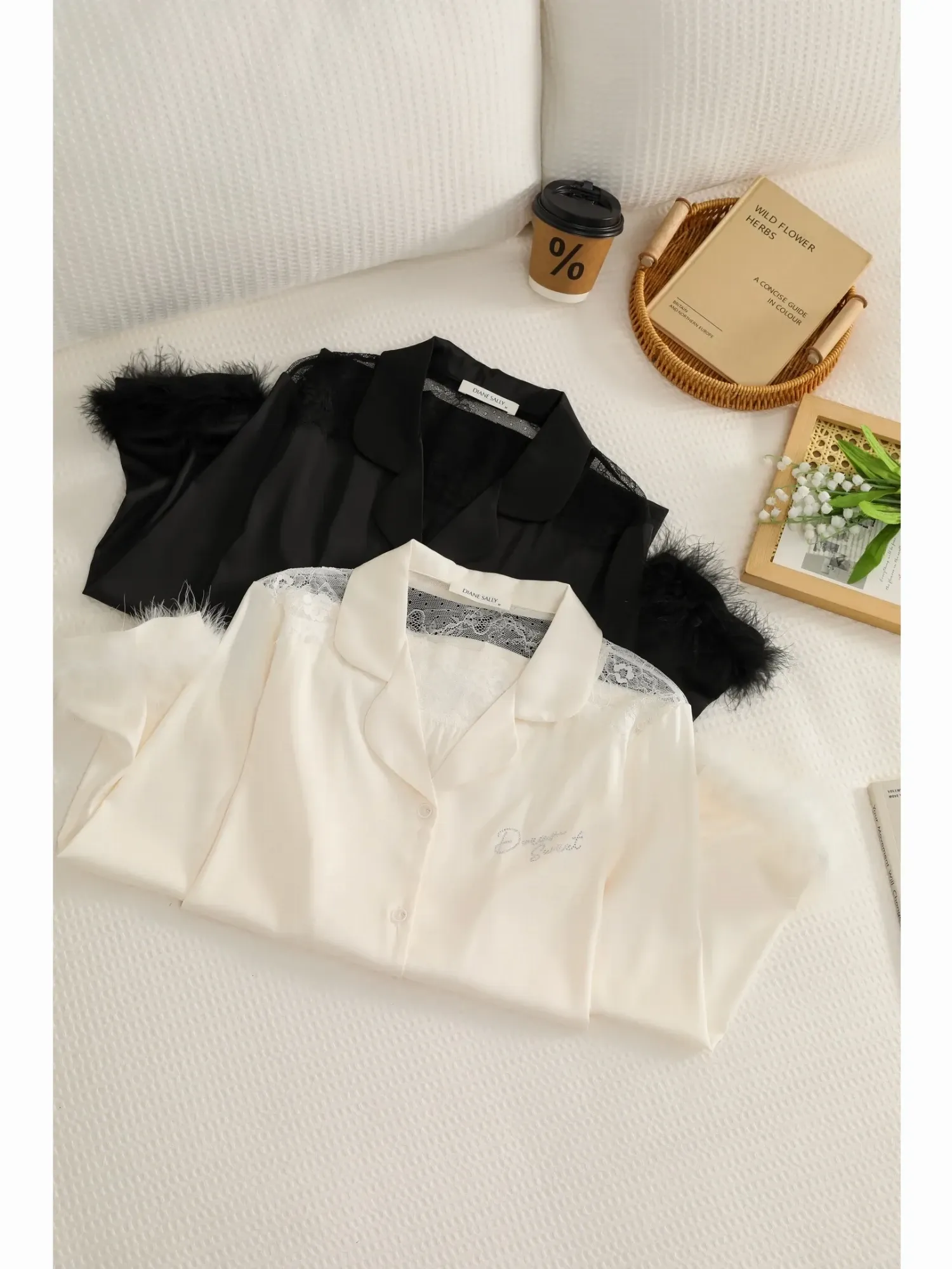 https://sieuthithanhdo.vn/images/products/thoi_trang/anhthoitranggoss/thu%20đông/C%20Trang%20quần/18%20(%205%20mã%20chưa%20có%20ảnh%20)/Q074102/original/Q074102_7.webp