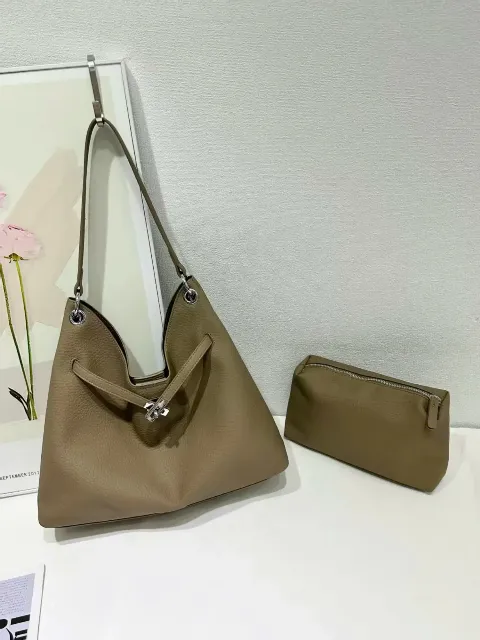 Túi xách tay da kn teen đại 818753 nâu 15T8 26CC
