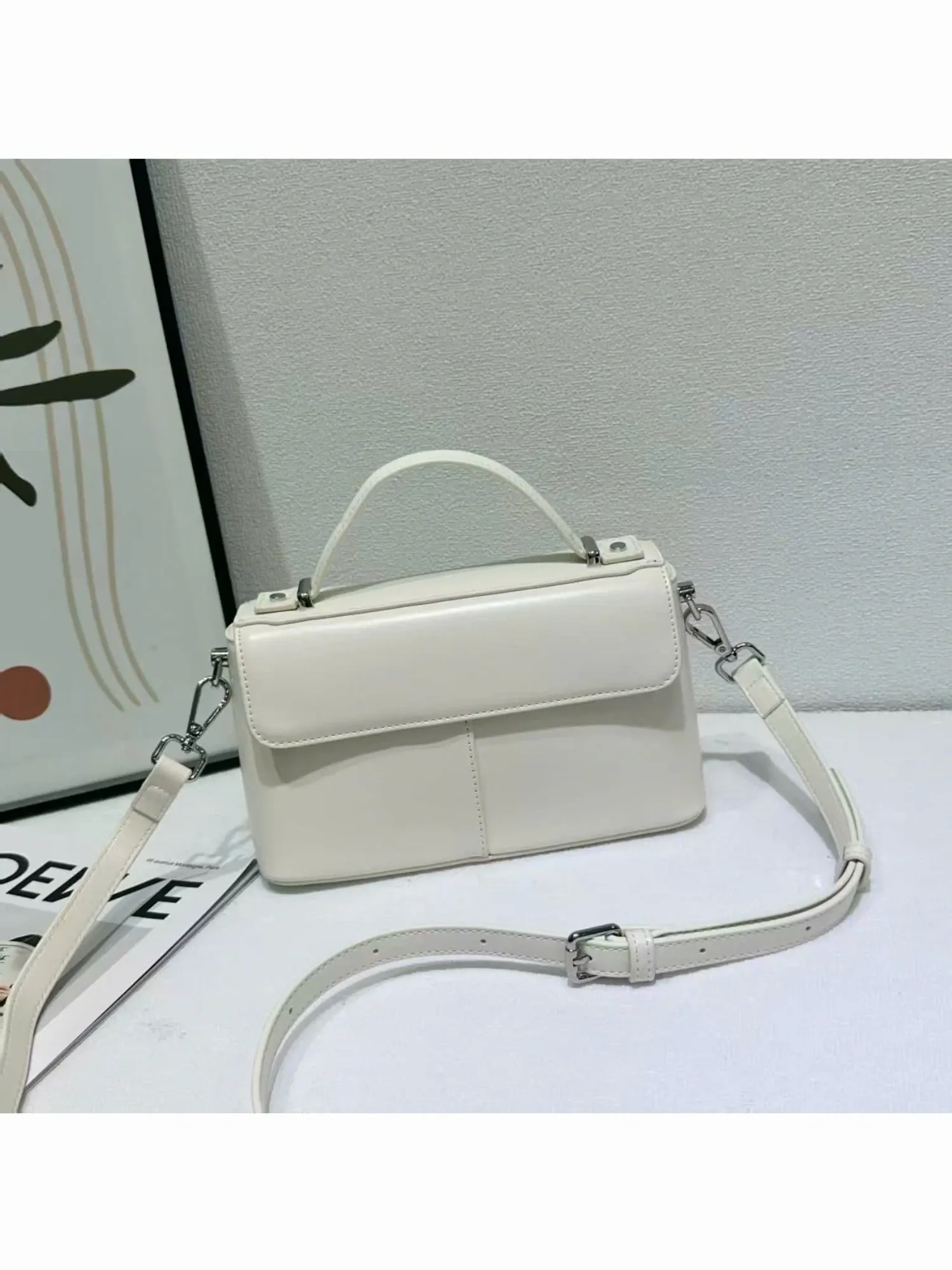 Túi xách tay da cs teen nhỏ 818762 kem 15T8 26CC