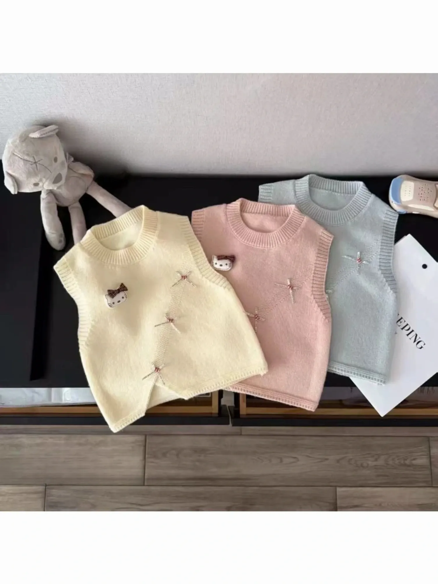 Áo gile len trẻ em 8016  size 130.D05