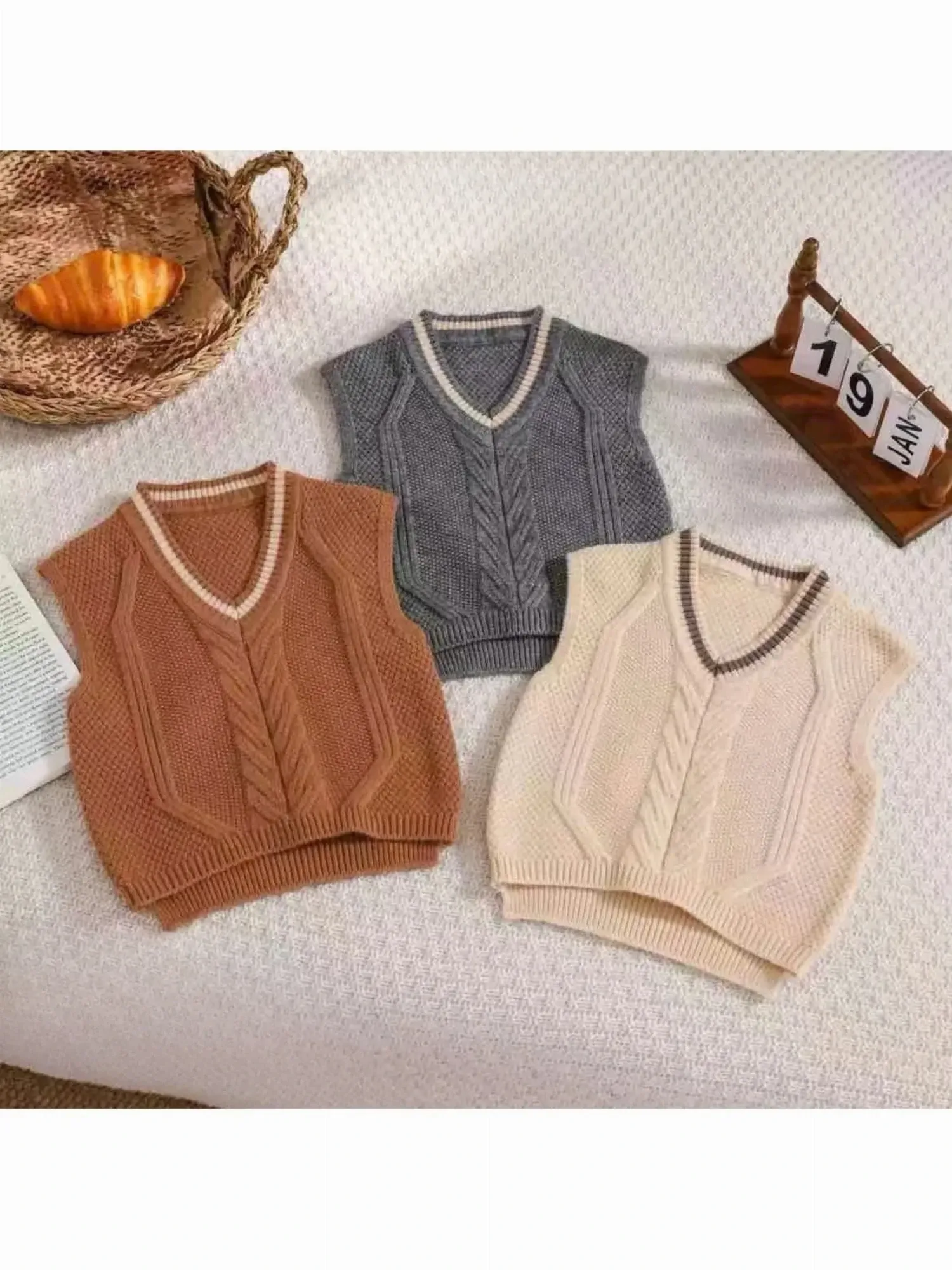 Áo gile len trẻ em 2310 size 130.D05