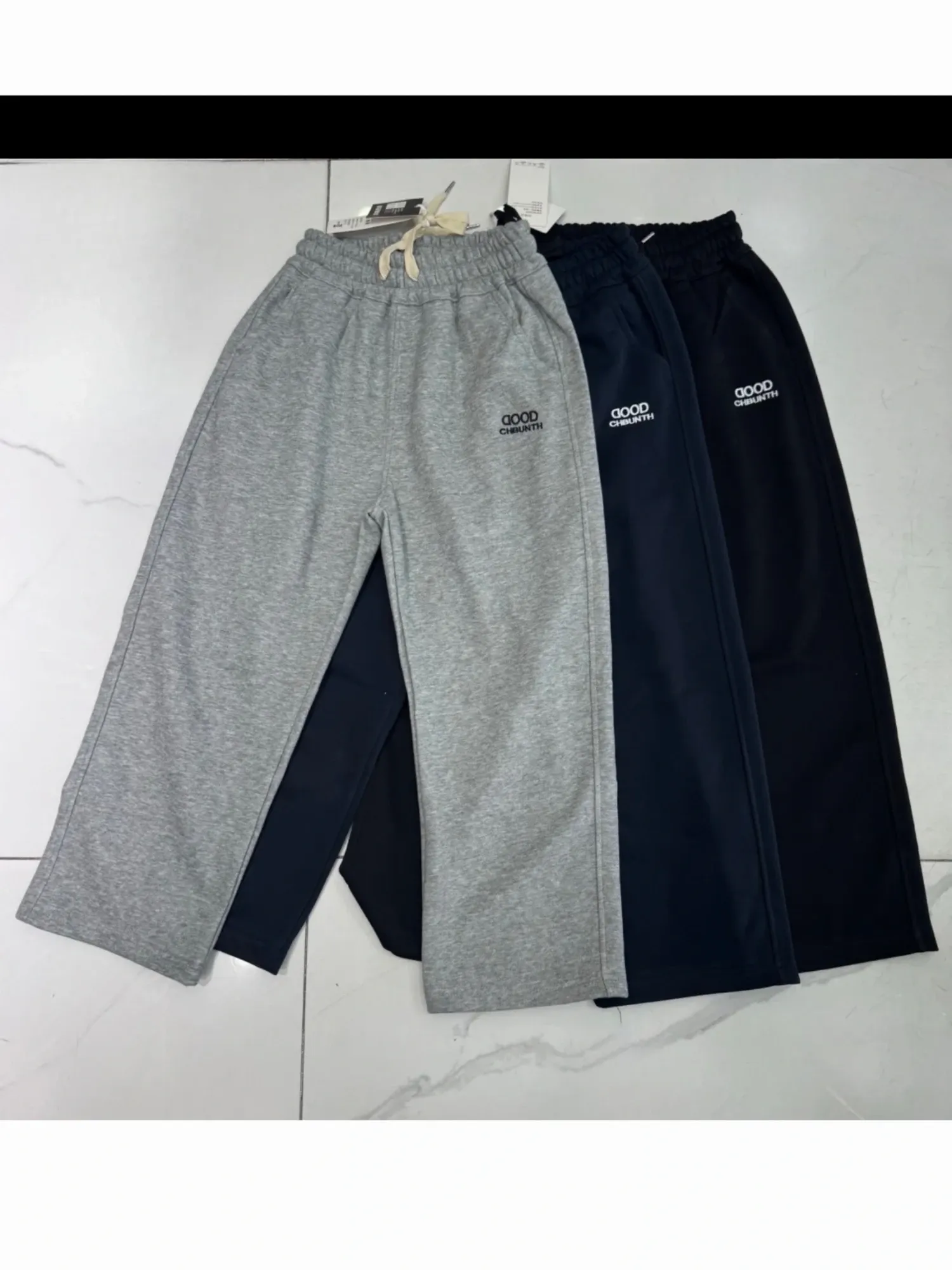 https://sieuthithanhdo.vn/images/products/thoi_trang/anhthoitranggoss/thu%20đông/C%20dung/dung12%20(30%20mã%20k%20ảnh0/T267128/original/T267128_1.webp