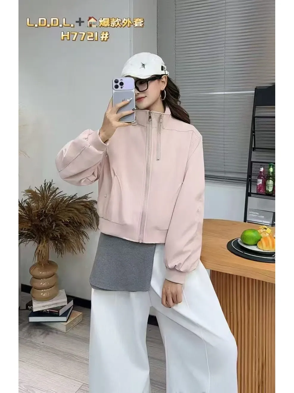 https://sieuthithanhdo.vn/images/products/thoi_trang/anhthoitranggoss/thu%20đông/c%20Thơm/THOM%2015%20(%202%20mã%20chưa%20ảnh%20)/P300504/original/P300504_3.webp