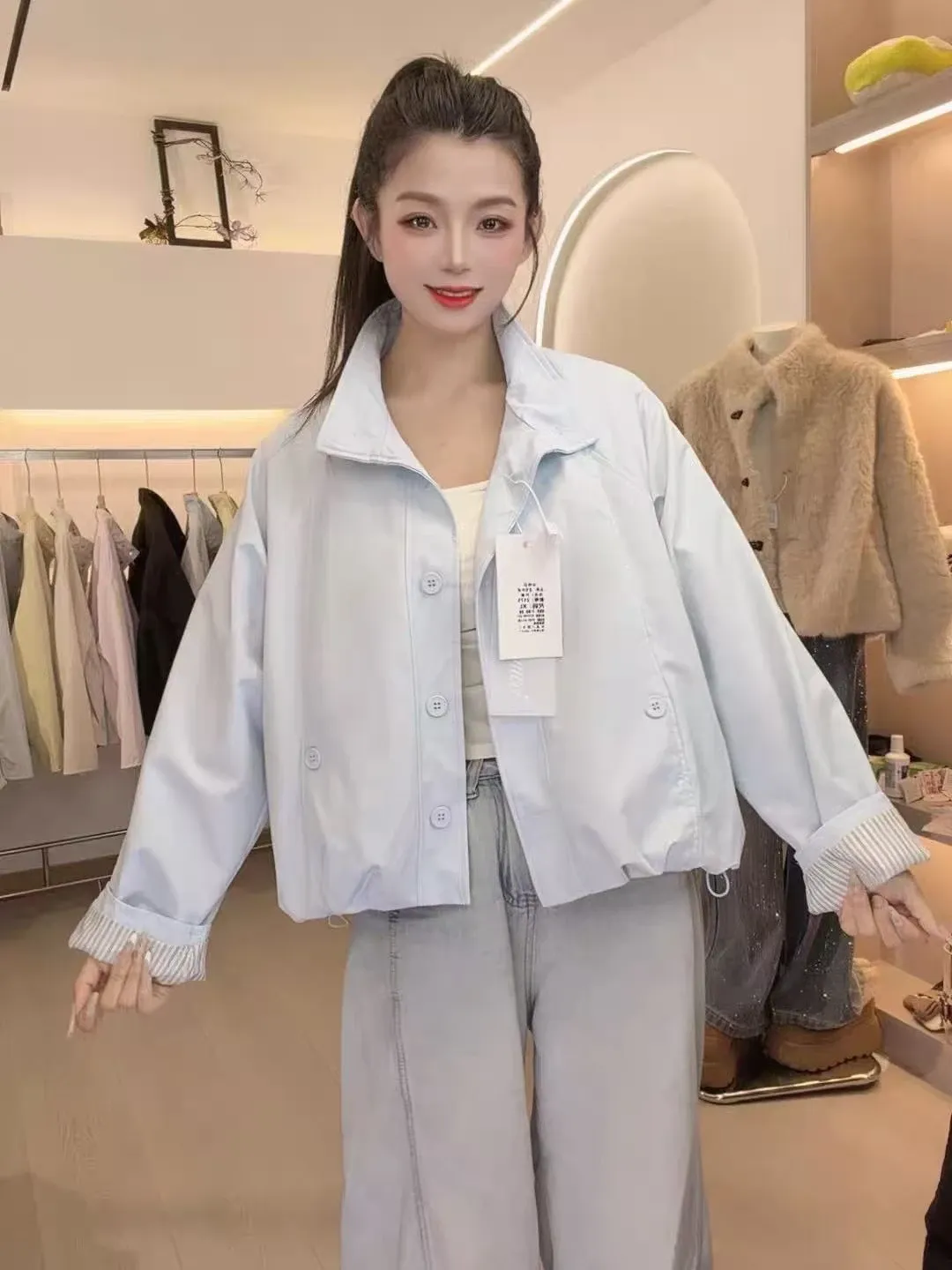 Áo khoác gió dài tay nữ mũ 622 than 15.2026D1