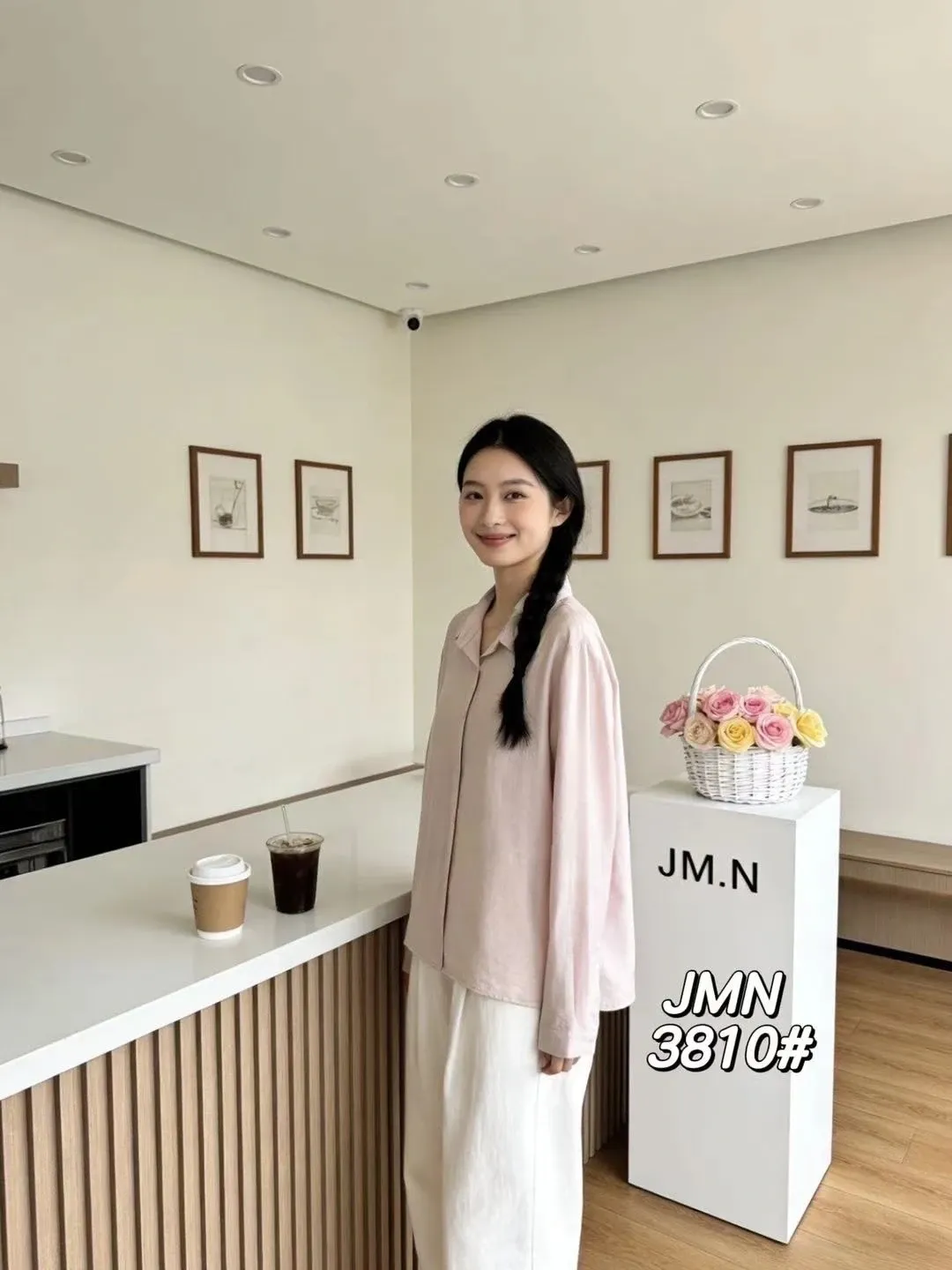 https://sieuthithanhdo.vn/images/products/thoi_trang/anhthoitranggoss/thu%20đông/c%20Thơm/THOM%2025%20(4%20mã%20chưa%20ảnh)/P299530/original/P299530_3.webp