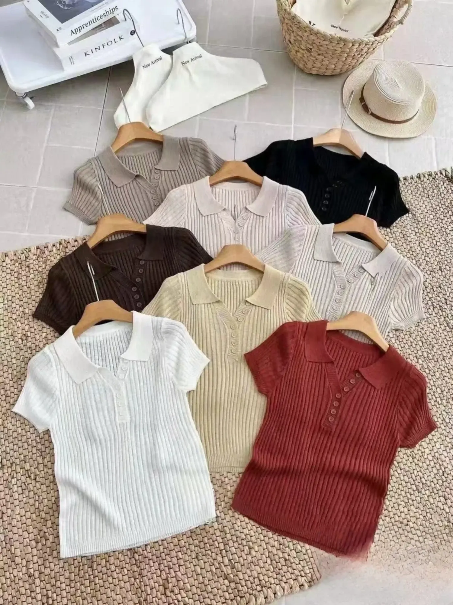 Áo len mongtoghi nữ cổ bẻ 991 nâu 02.2026D1