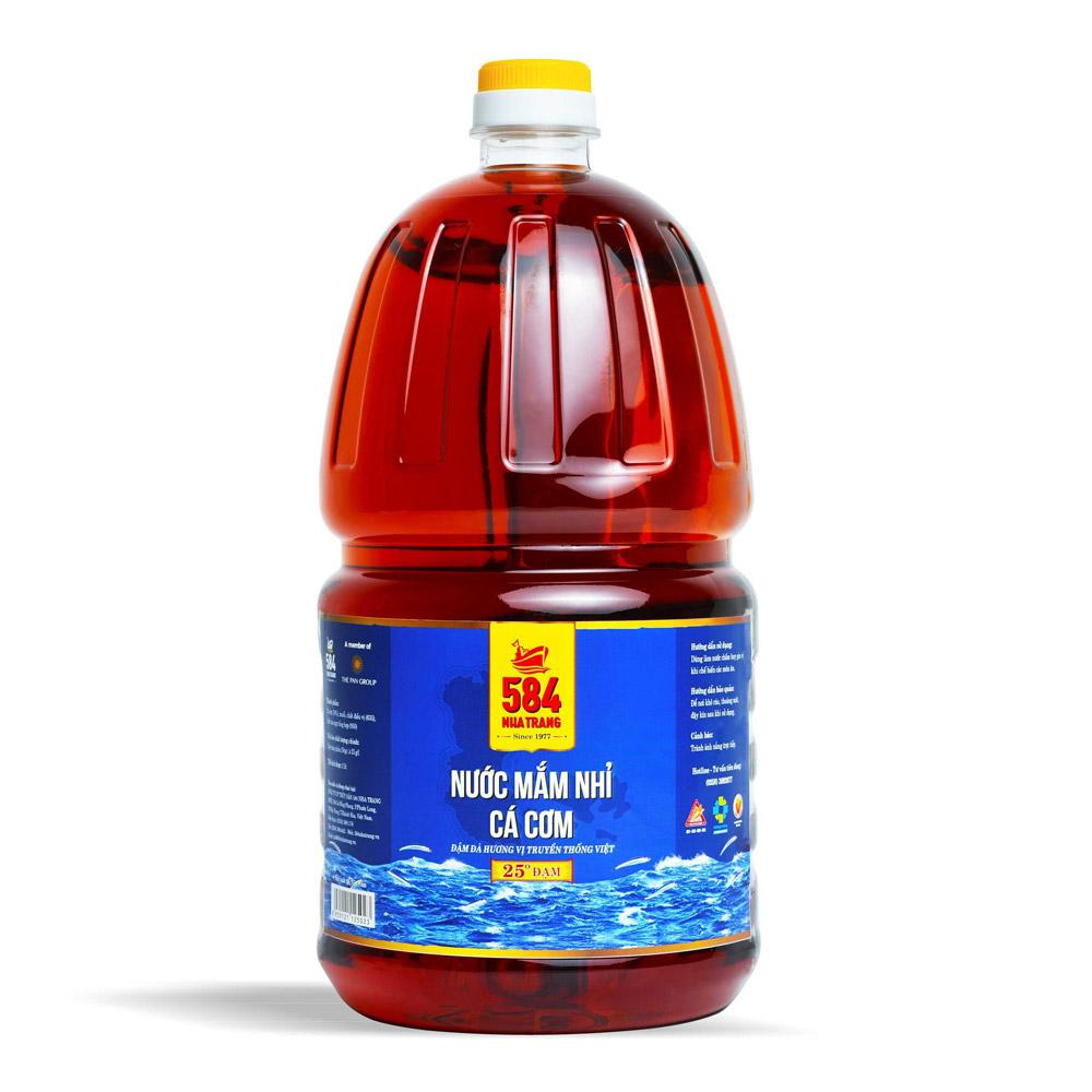 Nước mắm nhỉ cá cơm 584 Nha Trang 15 đạm 2L